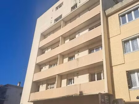 square habitat romans