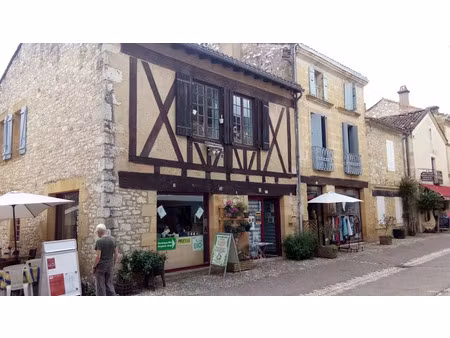 location appartement 4 pièces 101 m² à monpazier (24540)  591 €