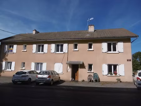 location appartement 5 pièces 95 m² à fay-sur-lignon (43430)  555 €
