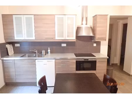 location appartement 1 pièce à blaye (33390)  625 €