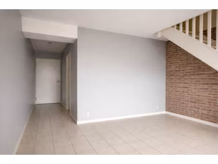 t3 en duplex de 69 m2 à ludon-médoc avec deux places de park