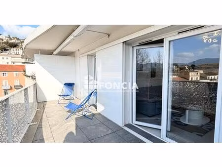 ☀️ à vendre – 2 pièces neuf climatisé et meublé – centre-ville de mandelieu avec parking e