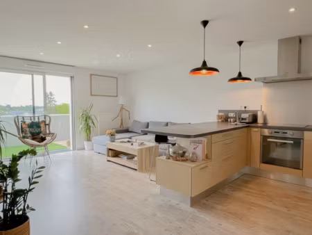 mdi anjou maine vous propose à la vente un appartement t3 av