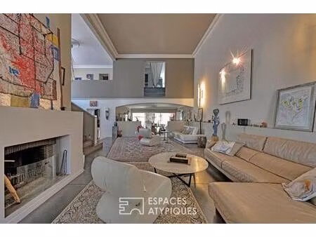 maison d'architecte signée  volumes cathédrale et vues imprenables