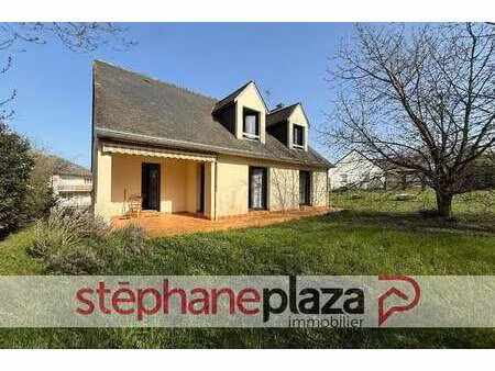 vente maison à châteaugiron (35410) : à vendre / 145m² châteaugiron