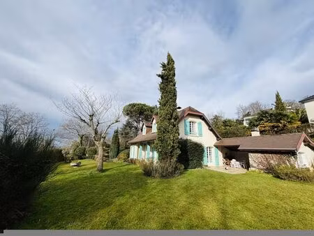 vente maison 5 pièces 136 m² serres-morlaàs (64160)