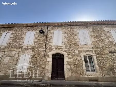 maison 5 pièces 200 m²