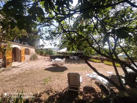 maison en pierres de caractère