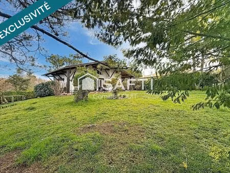 maison de caractère avec piscine et grand jardin