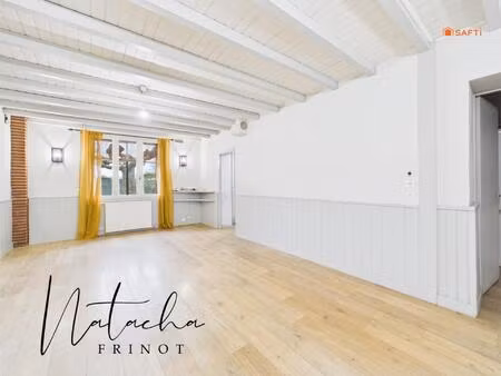 maison familiale avec volumes et dépendances – centre fronton cœur de village et zone comm