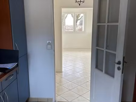 location appartement 5 pièces 89 m² à taverny (95150)  1 450 €