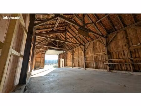 hangar de stockage à louer