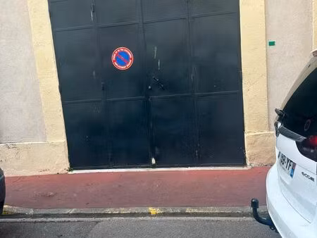 garage à louer