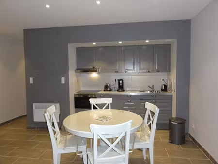 location appartement 2 pièces à blaye (33390)  730 €