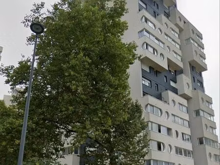 appartement 2 pièces +véranda