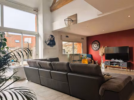 vente maison 7 pièces  160.00m²  chartres