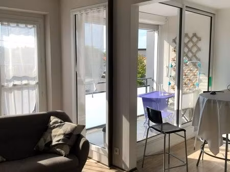 studio double avec loggia et vue