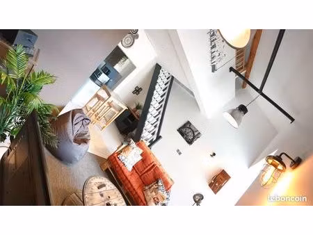 t2 meublé lumineux prêt à vivre