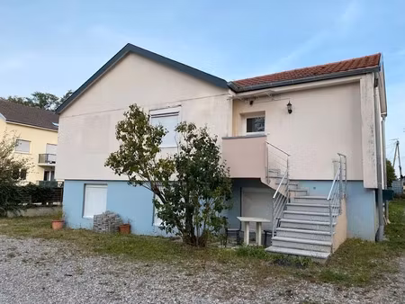 location appartement 2 pièces 44 m² à buschwiller (68220)  800 €