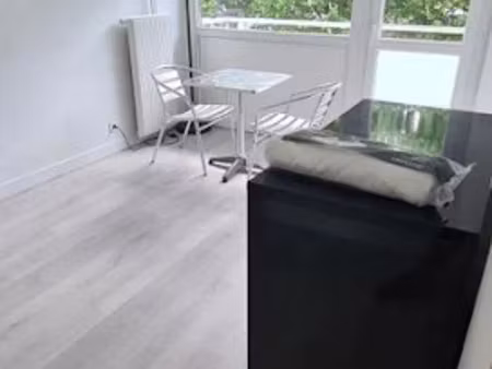 location meublée appartement 1 pièce 22 m² à villiers-sur-marne (94350)  798 €