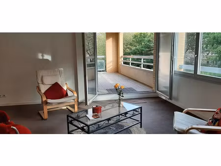 location appartement 3 pièces 69 m² à cergy (95000)  1 282 €