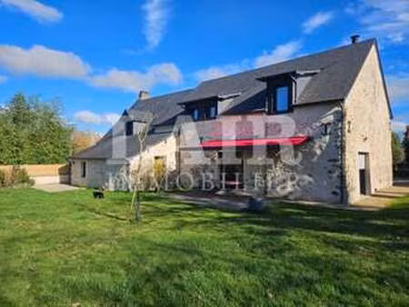 vente maison à saint-léonard-des-bois (72130) : à vendre / 216m² saint-léonard-des-bois