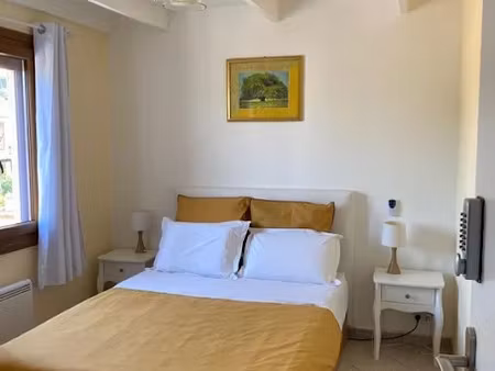 location meublée maison 4 pièces 62 m² à villegailhenc (11600)  335 €