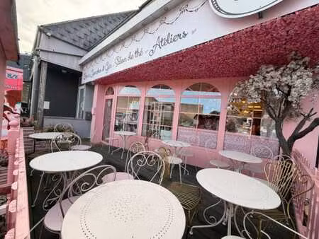 surface commerciale dans le centre commercial