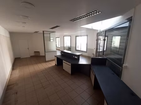 location locaux professionnels 182 m² à aixe-sur-vienne (87700)  1 280 €