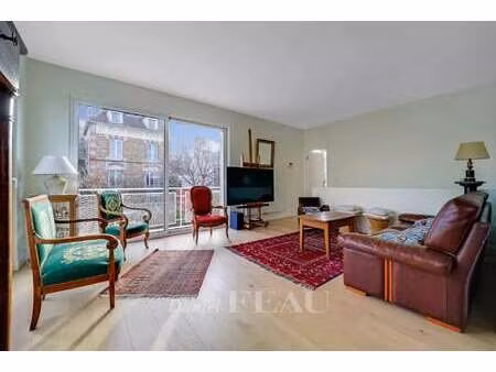 maison de luxe à vendre à viroflay : 1 090 000 € | 106m²