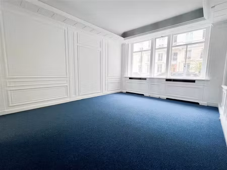 location locaux professionnels 4 pièces 126 m² à paris 2ème (75002)  3 400 €