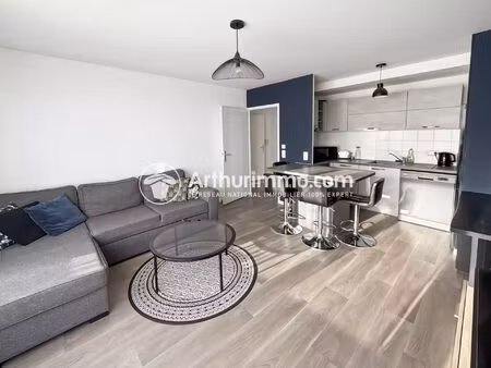 location appartement 2 pièces 40 m2 à saint-pierre-du-perray