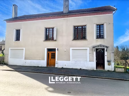 maison 8 pièce(s)  châlus