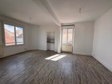 appartement t4 en duplex