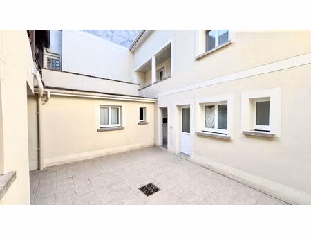 immeuble corbeil essonnes 23 pièce(s) 447 m2