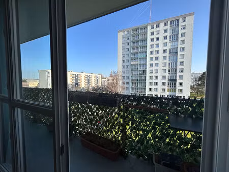 appartement type 2 - ascenseur - caucriauville