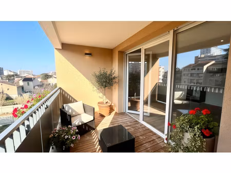 appartement t3 - 60m2 - barrière de paris