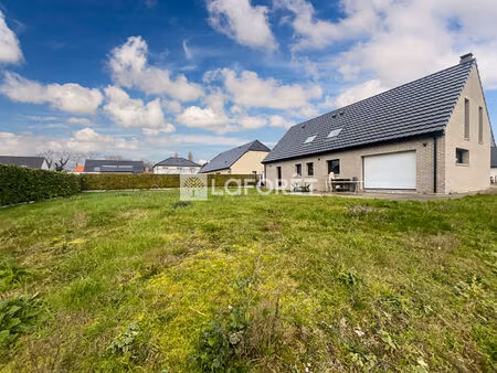 maison individuelle de 2018 - 130 m² habitables - 4 à 6 chambres - garage - parcelle de pl
