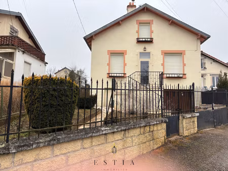 a vendre damelevieres  maison individuelle à rénover sur sou