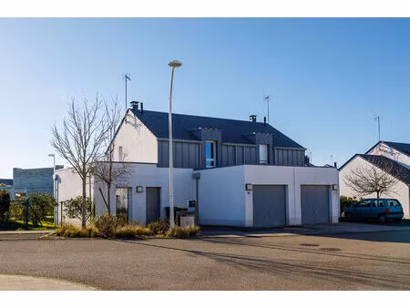 guezy - proche pornichet - maison trois chambres avec jardin