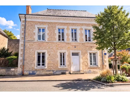 noyen/sarthe  maison de caractère en pierre 5 pièces  124 m2