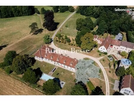 ferme 13 pièces 1 500 m²