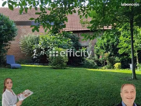 maison 12 pièces 337 m²