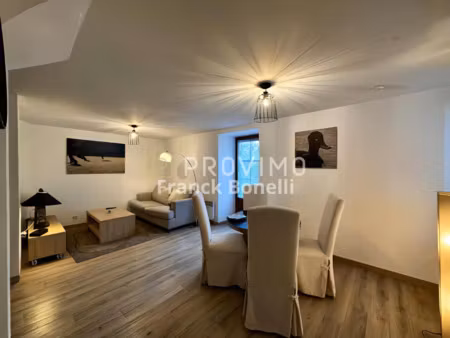 maison de caractère de 70m2 au coeur d'yvoire