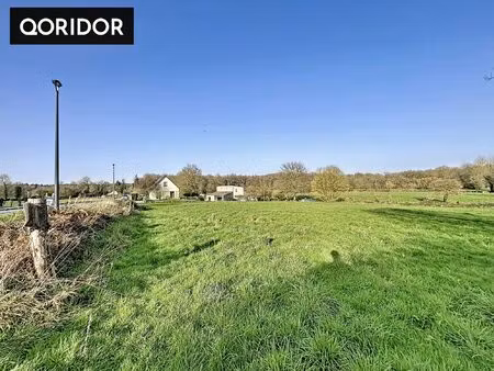 terrain à vendre de 3706 m2 - divisible et constructible