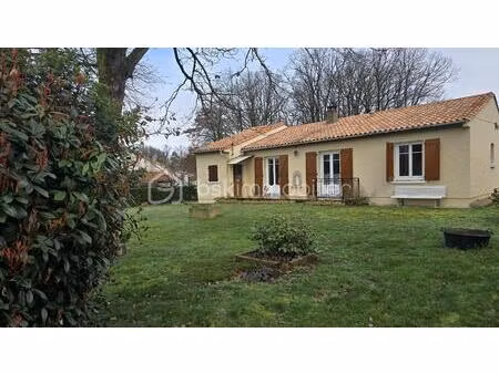 maison de 81 m² à celle-levescault