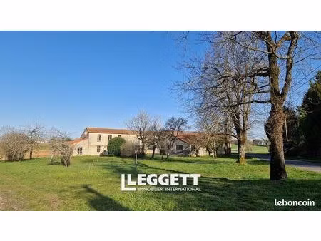 maison 10 pièces 150 m²