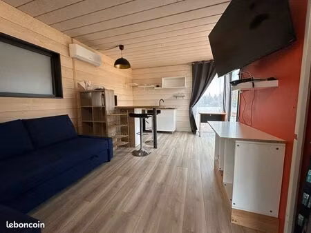 maison studio avec terrasses