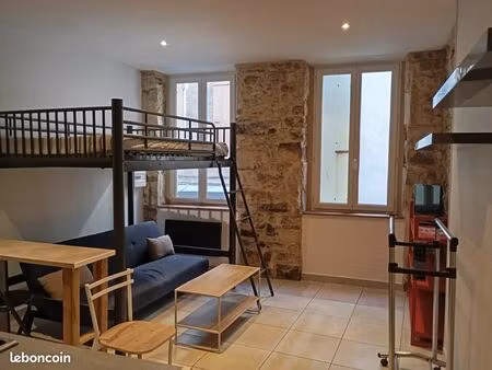 studio 24m2 à louer aubenas