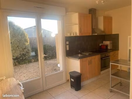 charmant studio meublé jonzac